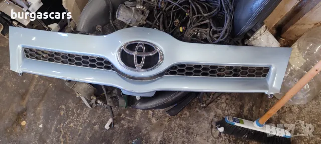Предна решетка Toyota Corolla Verso 04-09г, - 100лв