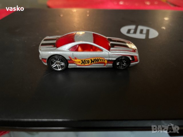 Hot wheels-перфектен, снимка 4 - Колекции - 41675076