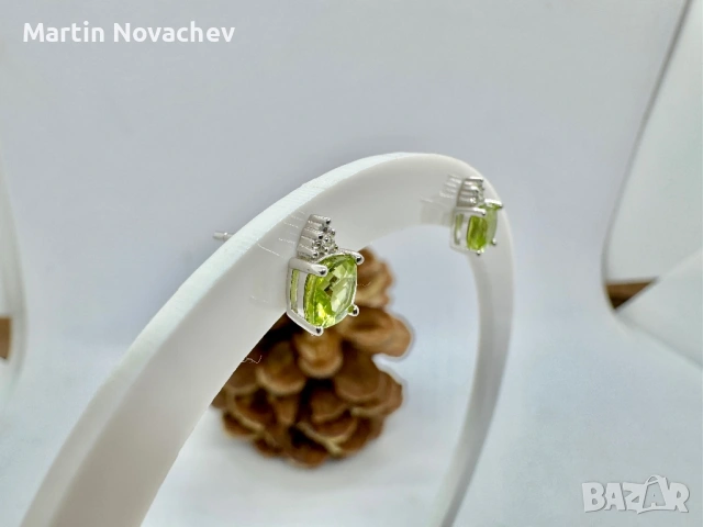 Сребърни обеци с естествен перидот , снимка 4 - Обеци - 53331707