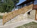 Изработвам дървени парапети, огради, порти, облицовки, декорация от дърво, снимка 2
