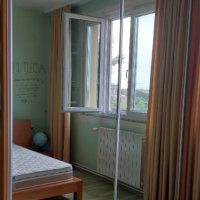 Продавам спалня и гардероб + матрак, снимка 1 - Спални и легла - 41367398