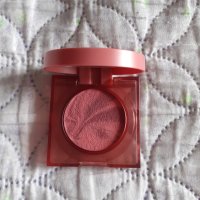 Huda Beauty GloWish- НОВ РУЖ, снимка 2 - Козметика за лице - 44406500