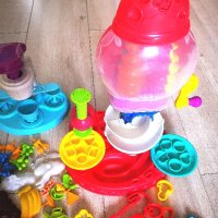 Мега-комплект за игра с пластелини Playdough, снимка 2 - Пластелини, моделини и пясъци - 41393356