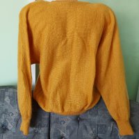 Дамски пуловер номер XL , снимка 4 - Блузи с дълъг ръкав и пуловери - 44223321