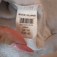 River Island Бяла блуза с черен надпис LOVE 40 размер 🤍🖤, снимка 4 - Блузи с дълъг ръкав и пуловери - 44326098