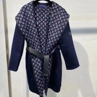 различни модели дамски палта Louis Vuitton S-L реплика, снимка 7 - Палта, манта - 34170042