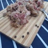 Бабино мезе от свинско месо, снимка 2 - Домашни продукти - 44178521