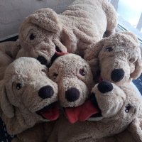 Големи плюшени кучета IKEA, снимка 5 - Плюшени играчки - 44318589
