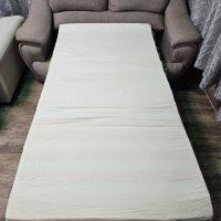 Двуместен диван отваря се на легло като нов, снимка 2 - Дивани и мека мебел - 44357241