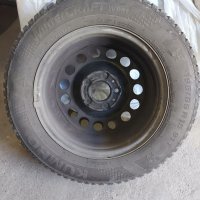 Зимни гуми с джанти за BMW Е 36, снимка 2 - Гуми и джанти - 34552554