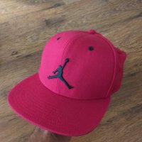 Nike Jordan Jumpman Snapback Cap In Red - страхотна мъжка шапка , снимка 3 - Шапки - 41846578