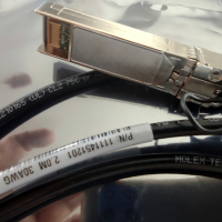 Нов кабел DAC Molex zSFP+-to-zSFP+ Passive (SFP28 to SFP28) 25Gbps 2m, снимка 2 - Кабели и адаптери - 44568938