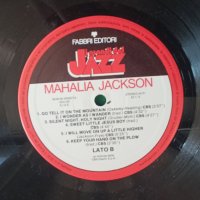 Mahalia Jackson – 1979 - Mahalia Jackson(Fabbri Editori – GdJ 30)(Jazz), снимка 12 - Грамофонни плочи - 44828011