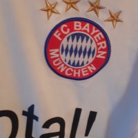 Тениска на Байерн Мюнхен. , снимка 3 - Футбол - 41474024