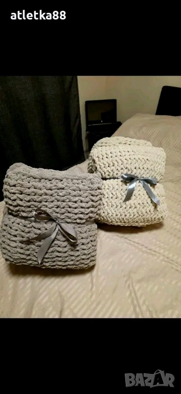 Одеяла, шалове и възглавници от Ализе Пуфи, снимка 1