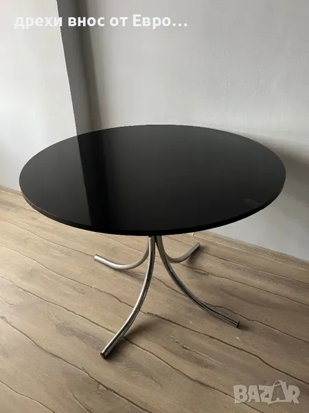 Трапезна кръгла дървена маса цвят венге, снимка 1