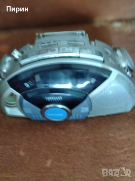 Продавам радиокасетофон, снимка 1