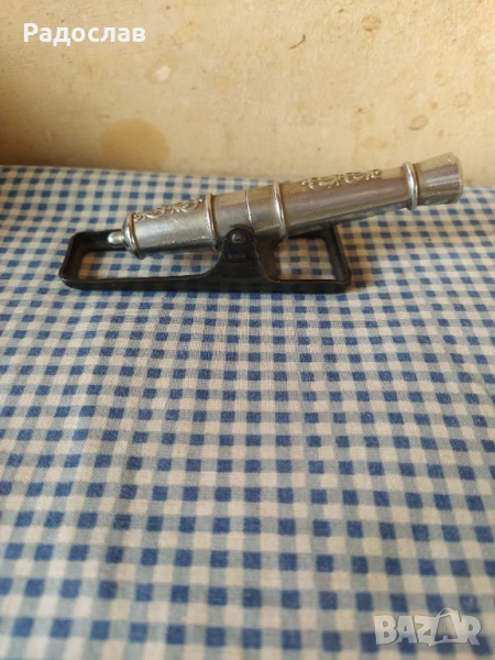 стар руски тирбушон и отварачка, снимка 1