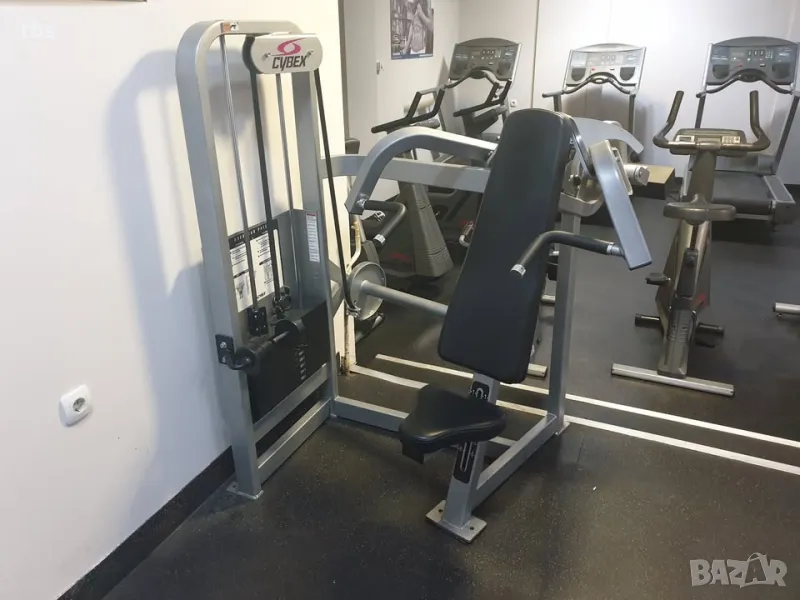 Cybex USA Раменни преси ,с движение по вертикал и хоризонтaл, снимка 1