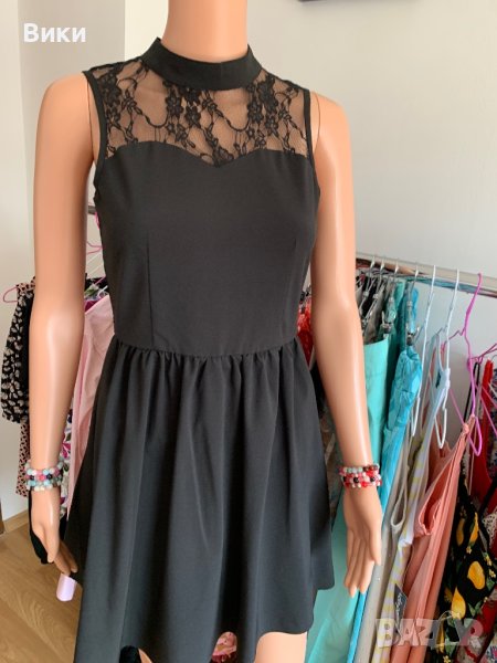 Черна рокля с дантела, снимка 1