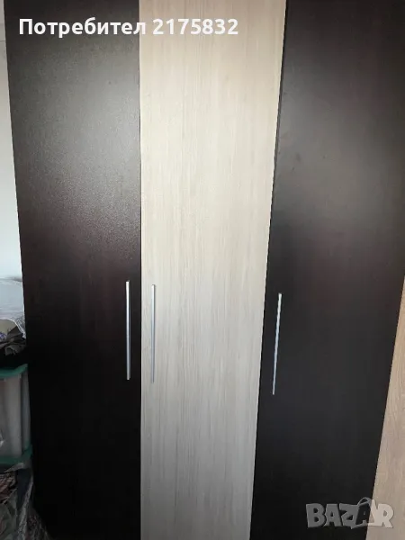 Трикрилен гардероб, снимка 1