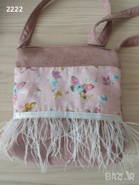 Чанта с пера, снимка 1