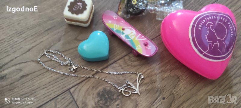 Лот аксесоари за кукла, снимка 1