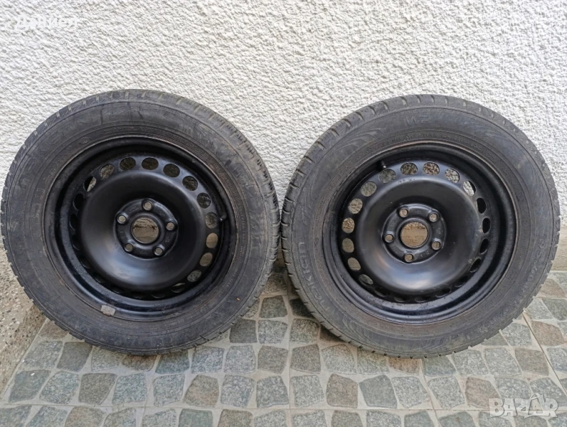 Две гуми Nokian с джанти , снимка 1