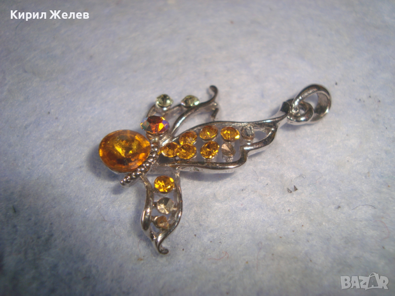 ПОСРЕБРЕН БУТИКОВ ФЕЩЪН АРТ СКЪПОЦЕНЕН МЕДАЛЬОН с ФАСЕТИРАНИ КАМЪНИ ЦИТРИН 26292, снимка 1