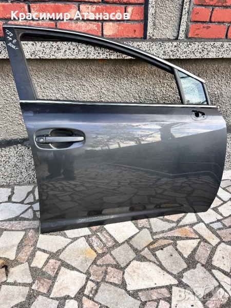 Врата предна дясна за Тойота Авенсис T27. Седан. Комби. 2009-2015г, снимка 1
