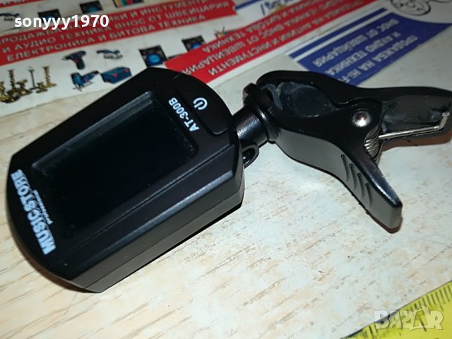 AT-300B GUITAR TUNER-ВНОС GERMANY 3105231829, снимка 12 - Китари - 40888570