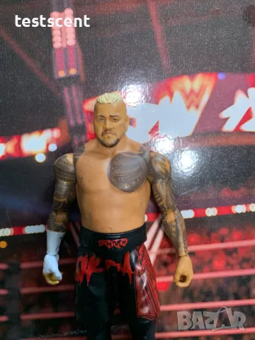 Екшън фигура WWE Solo Sikoa Bloodline Соло Сикоа Basic Mattel играчка figure, снимка 2 - Фигурки - 49511474