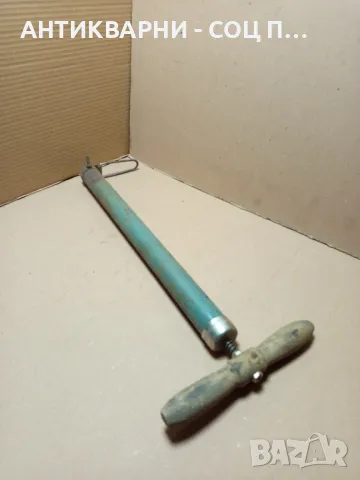 Соц Стара Ръчна Помпа., снимка 4 - Антикварни и старинни предмети - 49426412