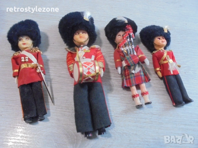 № 8492 Колекционерски лот – 4 броя декоративни фигурки / кукли , снимка 2 - Други ценни предмети - 53220811