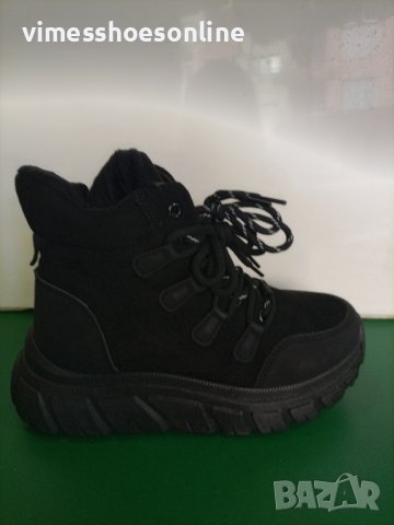 Дамски кецове