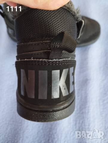 Зимни маратонки Nike номер 32., снимка 8 - Детски боти и ботуши - 52676677