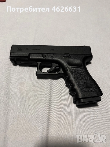 Продавам еърсофт Glock 19 CO2 GEN 4, снимка 3 - Газово оръжие - 52586194