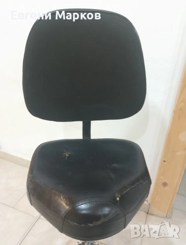 Продавам Стол за барабани , снимка 3 - Ударни инструменти - 53653136