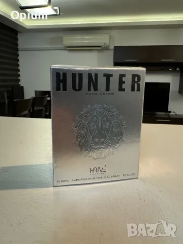 Мъжка тоалетна вода Hunter. 