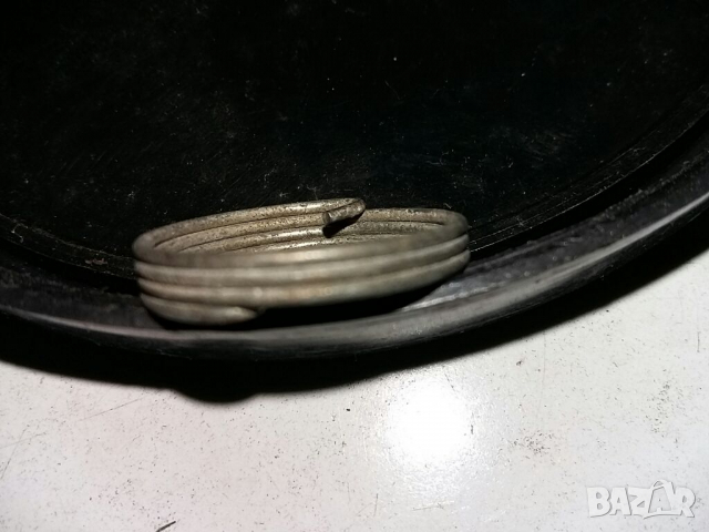 Пружина за ключалката на багажника на Москвич и др., снимка 4 - Части - 36369230