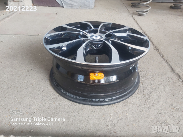 1 брой алуминиева джанта за Renault Lodgy,Logan,Symbol,Sandero,Dokker 15, снимка 4 - Гуми и джанти - 44686155