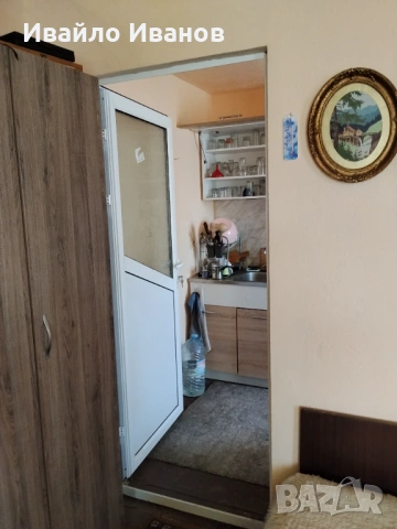 Къща с двор, снимка 2 - Къщи - 53863344