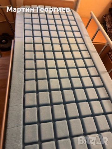 Продавам антидекубитален матрак система Полиплот, ползвам само 1 месец