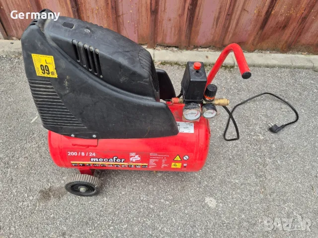 италянски компресор за ремонт, снимка 2 - Компресори - 49610536