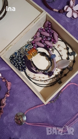 Бижута дизайнерски, снимка 6 - Колиета, медальони, синджири - 52450566