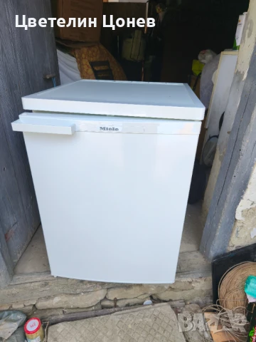 Хладилник с камера Miele 