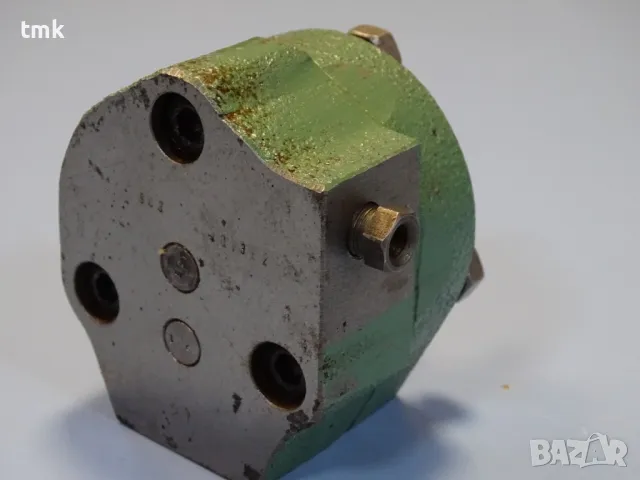 Хидравлична помпа TOS 503 1012E1-5C3 1013E2 Hydraulic pump, снимка 13 - Резервни части за машини - 47861916