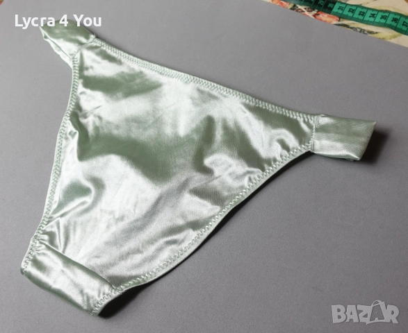 M/L сатенена бикина с ниска талия в цвят мента, снимка 7 - Бельо - 52555267