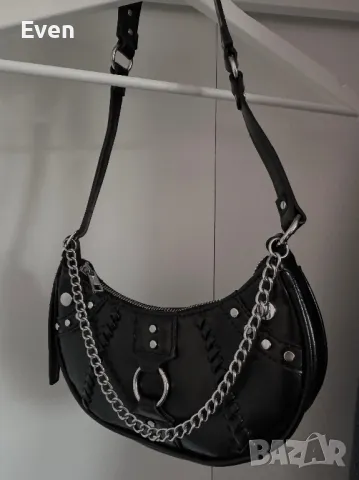 Дамска черна чанта, снимка 1