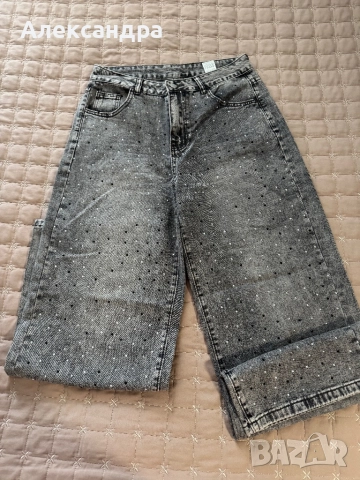 Дамски дънки с камъни, снимка 2 - Дънки - 52084218